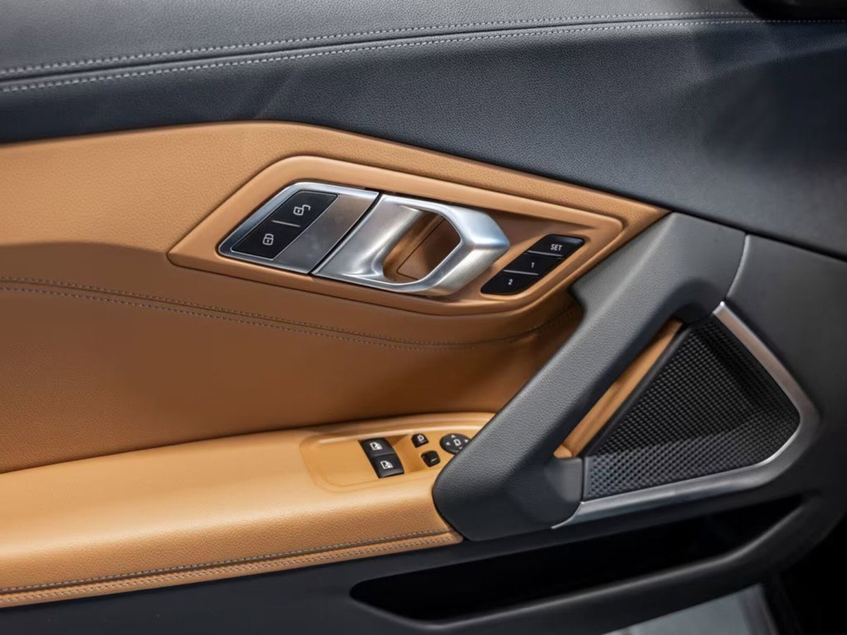 BMW Z4 Cabrio sdrive 20i Sport (16)