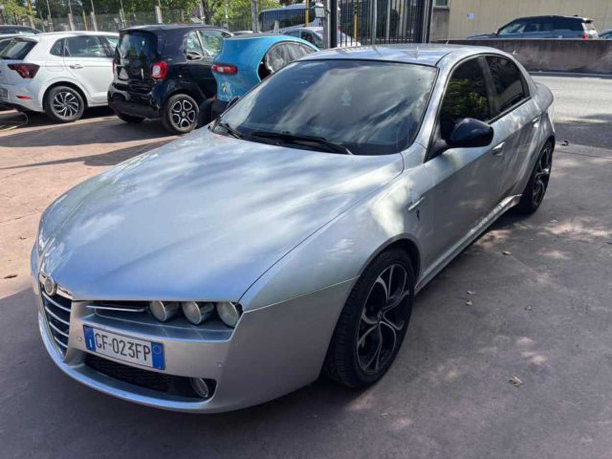 Alfa Romeo 159 2.4 JTDm 20V Exclusive (3)