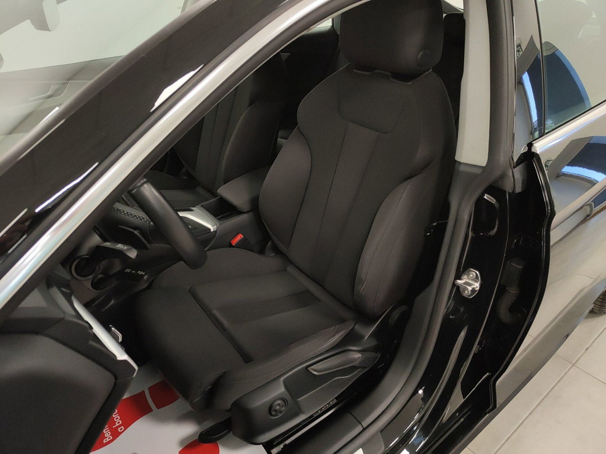 Audi A5 Sportback 40 TDI S tronic (4)