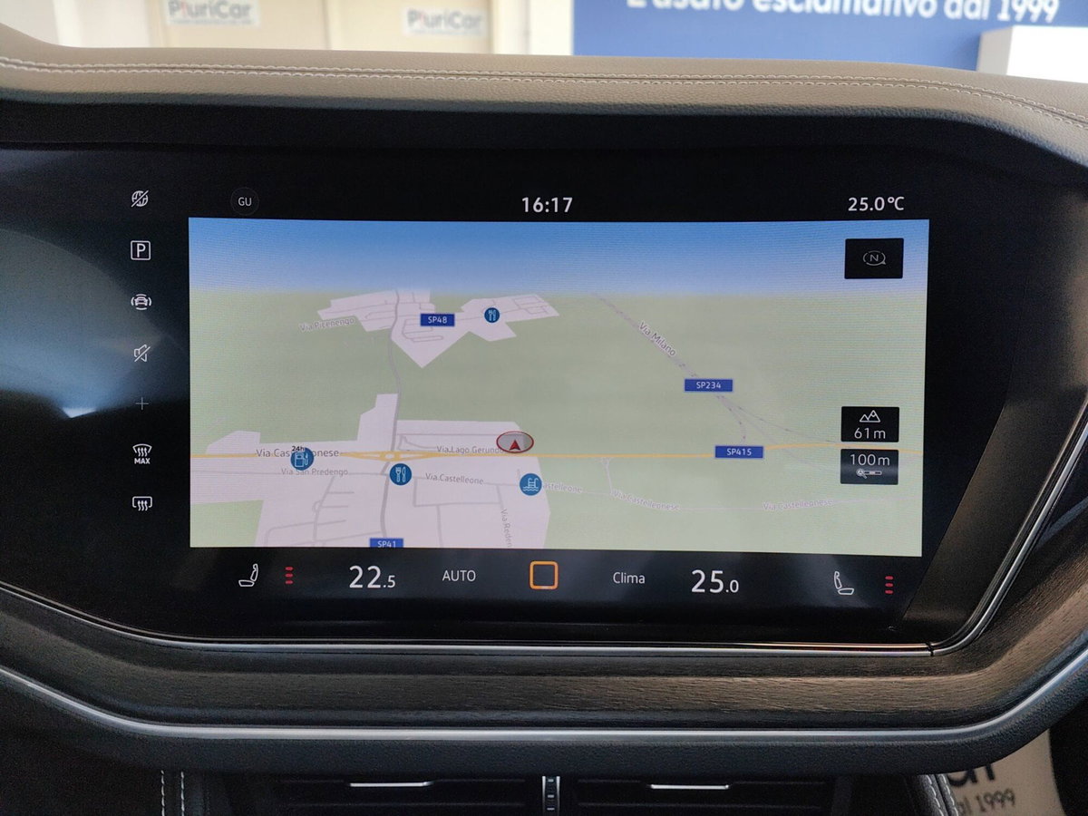 Volkswagen Touareg 3.0 V6 TDI SCR (11)