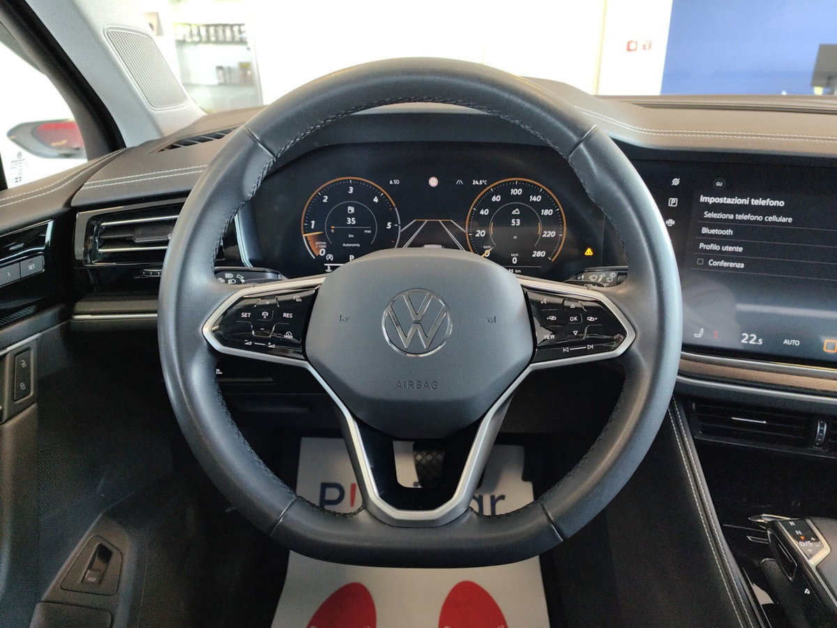 Volkswagen Touareg 3.0 V6 TDI SCR (16)