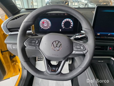 Volkswagen T-Roc 1.5 etsi R-Line 150cv dsg (12)