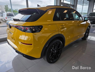 Volkswagen T-Roc 1.5 etsi R-Line 150cv dsg (6)