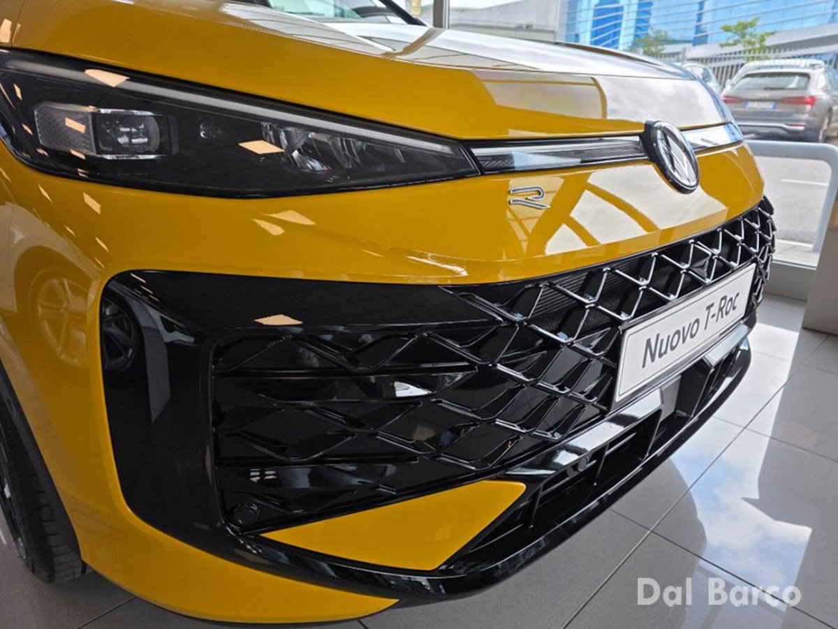 Volkswagen T-Roc 1.5 etsi R-Line 150cv dsg (7)