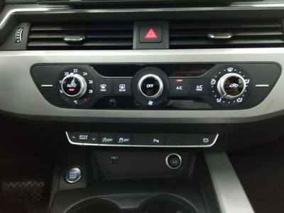 Audi A4 Avant 40 2.0 tdi mhev Business Advanced 204cv s-tronic (12)