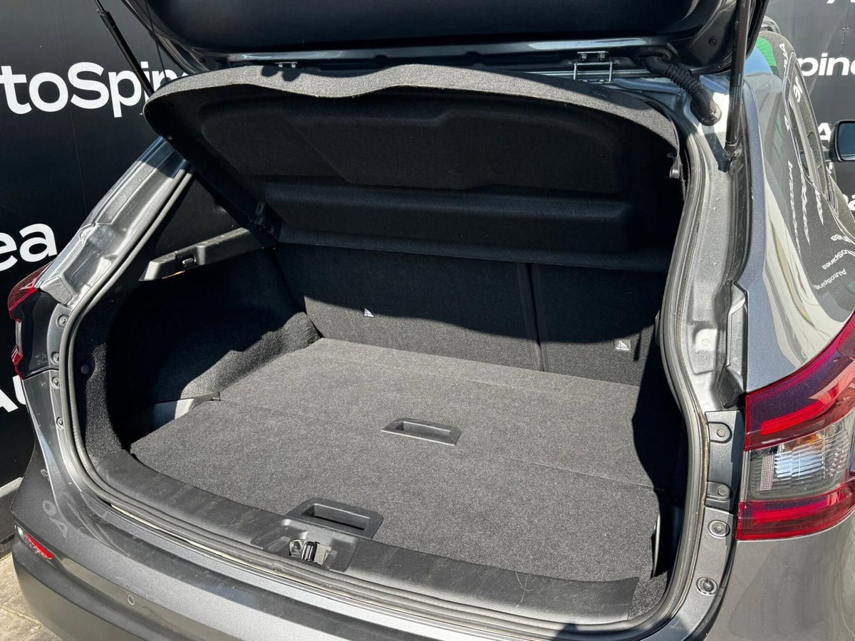 Nissan Qashqai 1.3 DIG-T 160 CV DCT N-Connecta (18)