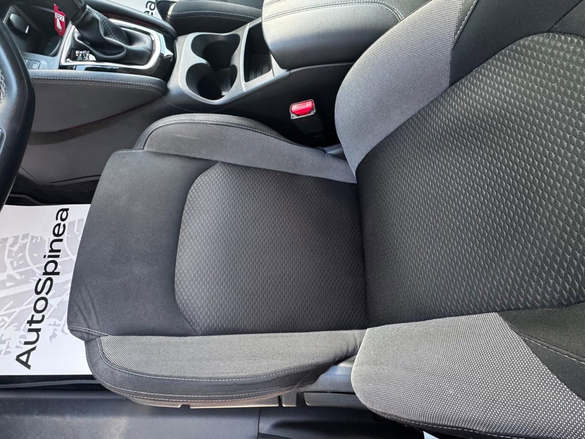 Nissan Qashqai 1.3 DIG-T 160 CV DCT N-Connecta (20)