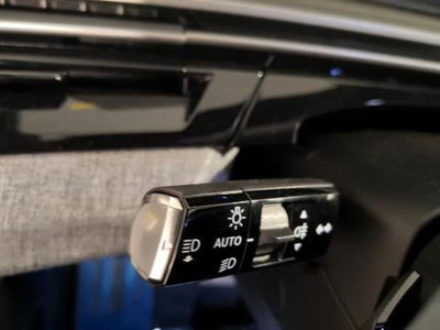 Peugeot 3008 1.2 hybrid GT Exclusive 145cv e-dcs6 (16)