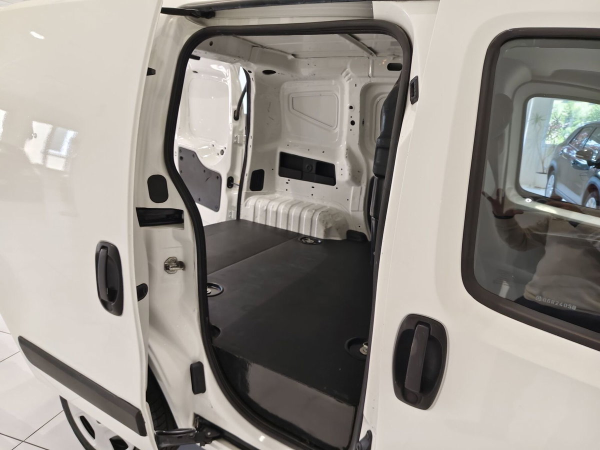 Fiat Fiorino 1.4 8V CNG 70CV Cargo SX (5)