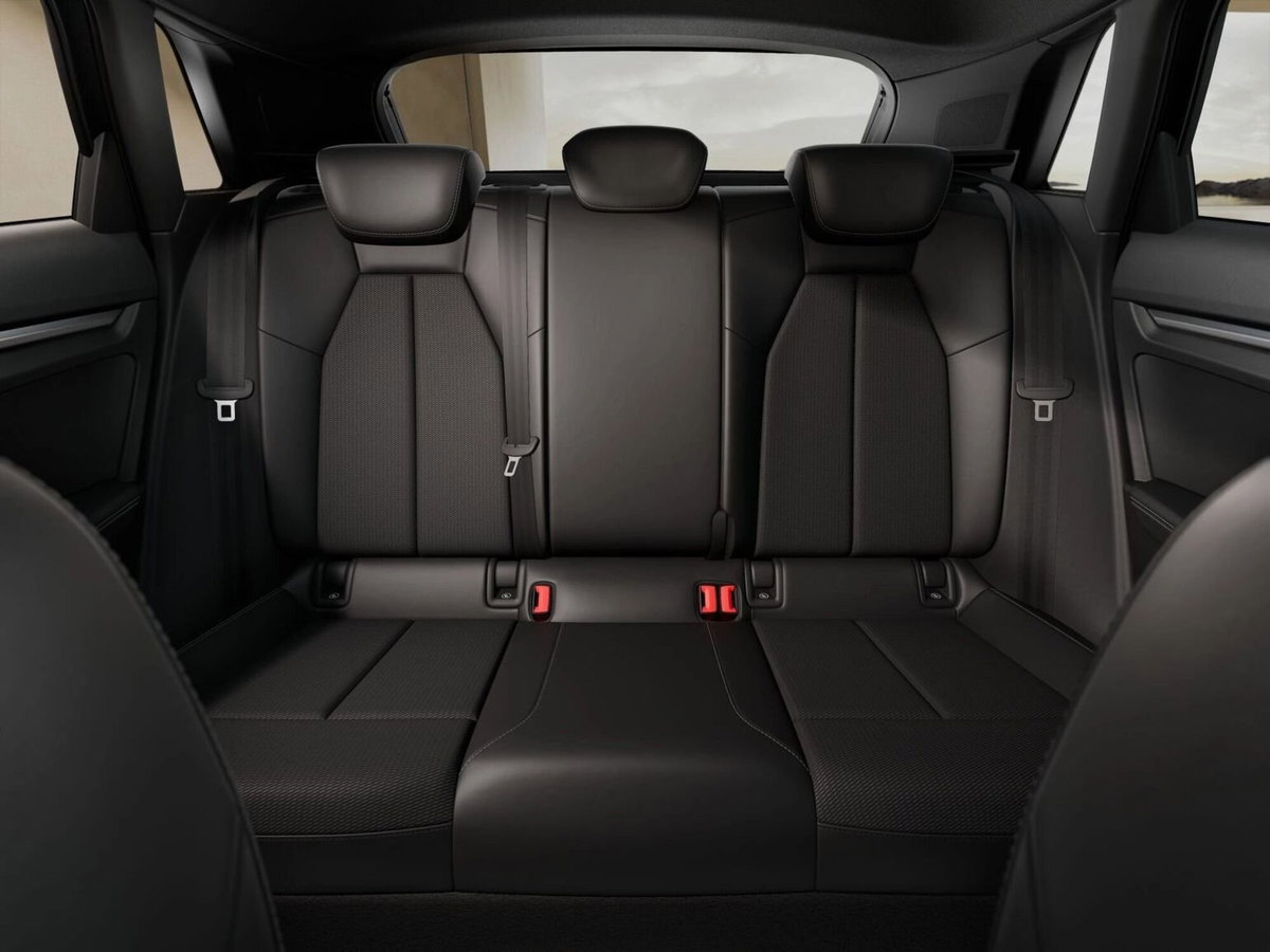 Audi A3 Sportback 35 TFSI S line edition (10)
