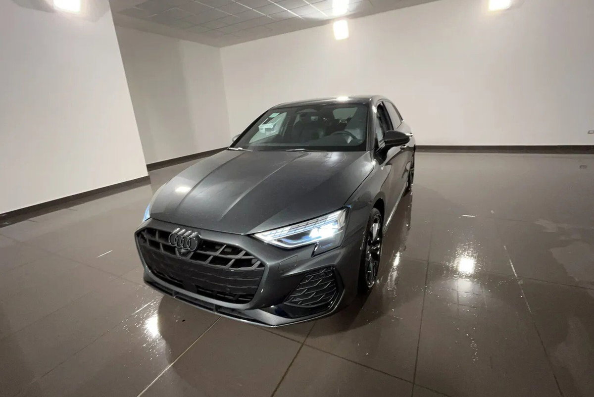 Audi A3 Sportback 35 TFSI S line edition (3)