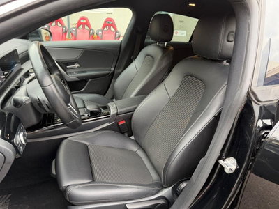Mercedes-Benz CLA Shooting Brake 200 d Automatic Shooting Brake Sport (17)