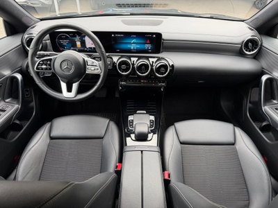 Mercedes-Benz CLA Shooting Brake 200 d Automatic Shooting Brake Sport (8)