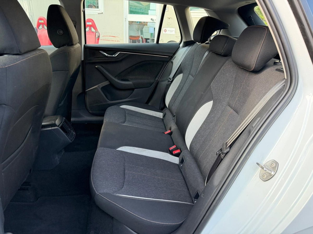Skoda Kamiq 1.5 TSI ACT DSG Monte Carlo (17)