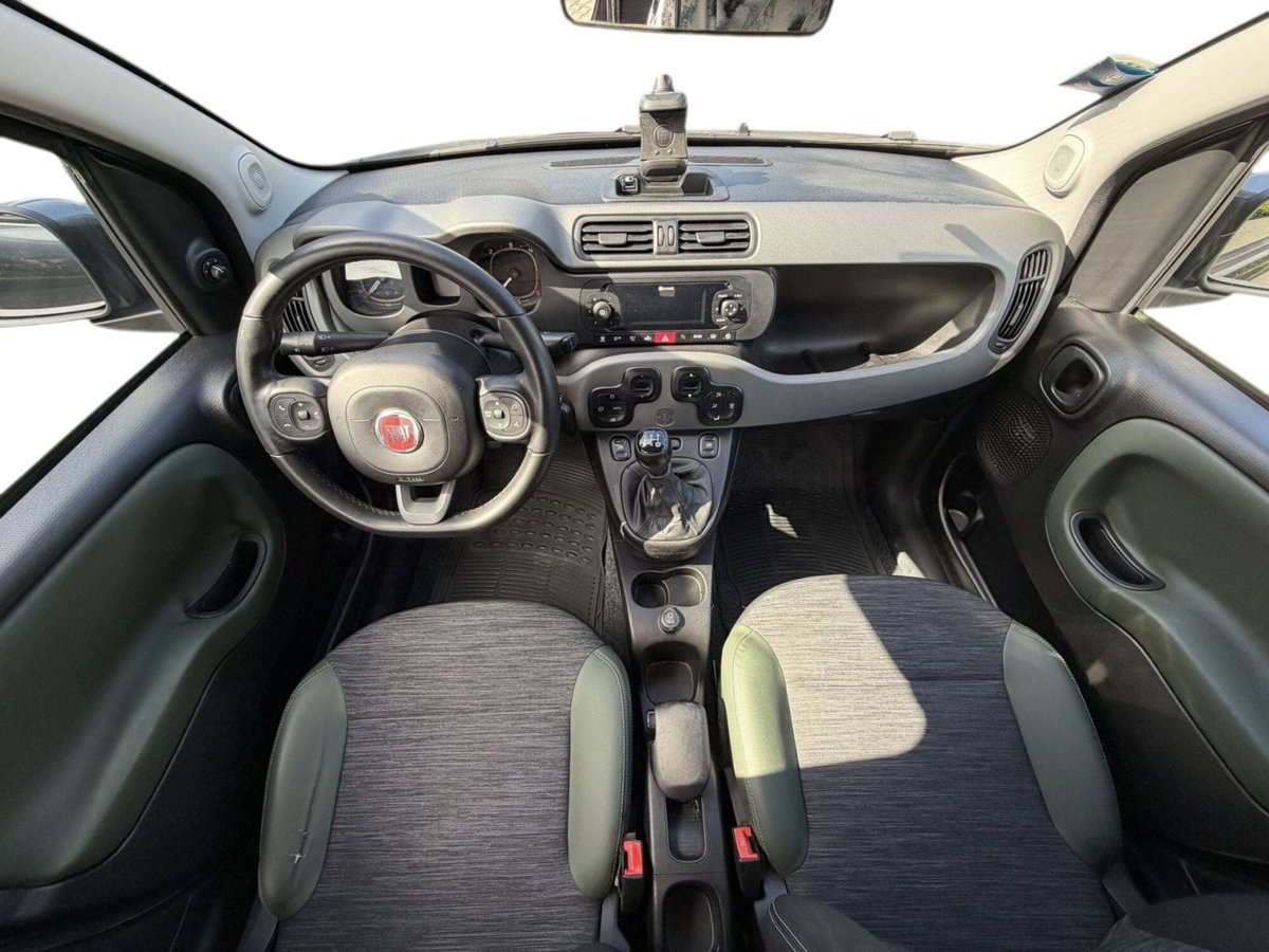 Fiat Panda 1.3 MJT 95 CV S&S 4x4 (14)