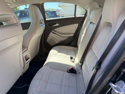 Mercedes-Benz Classe A 200 d Automatic Executive (14)