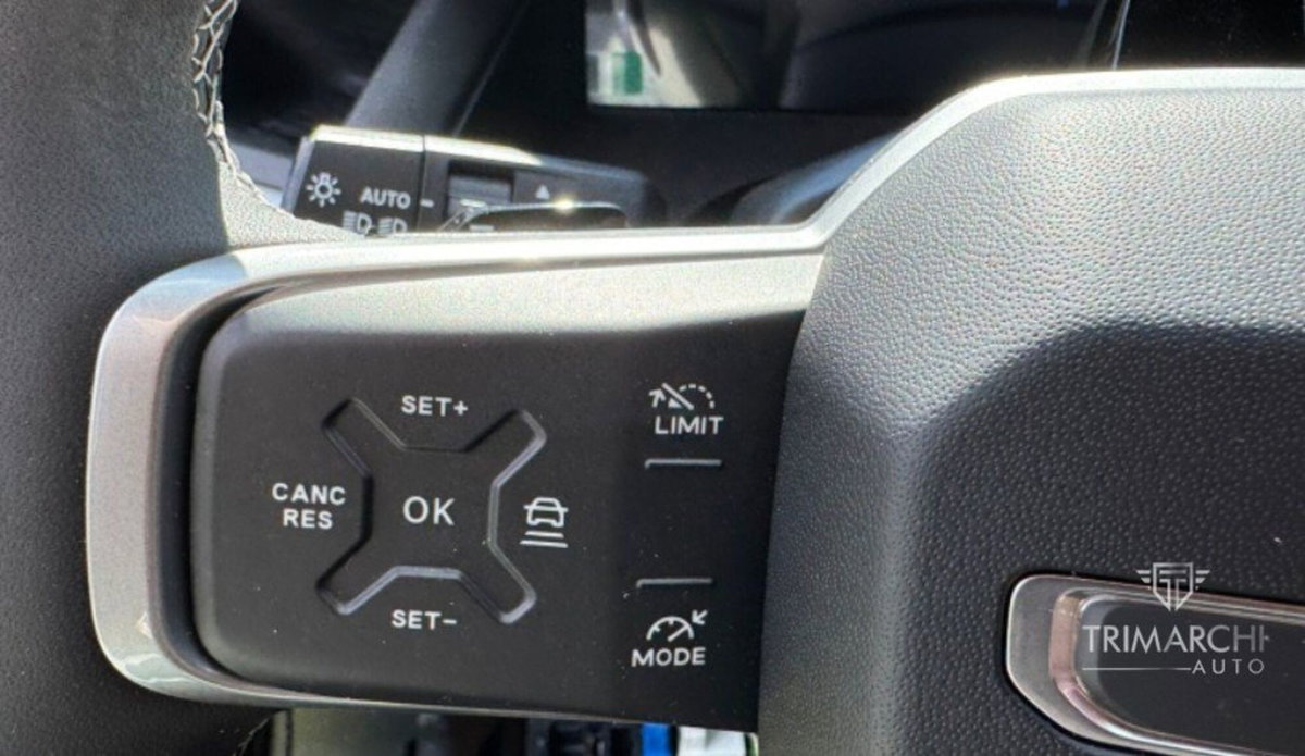 Jeep Compass 1.6 turbo e-hybrid phev Business fwd 225cv edct7 (11)