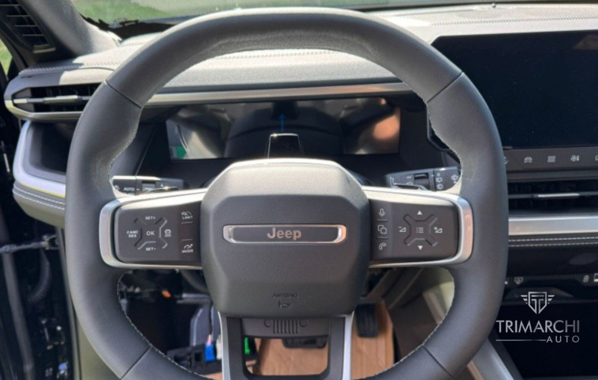 Jeep Compass 1.6 turbo e-hybrid phev Business fwd 225cv edct7 (12)