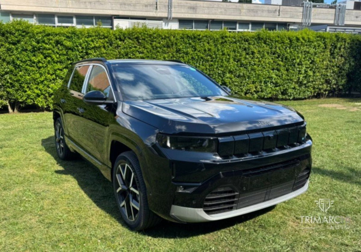 Jeep Compass 1.6 turbo e-hybrid phev Business fwd 225cv edct7 (2)