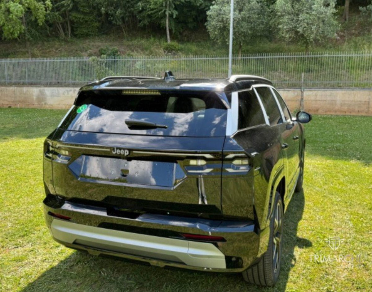 Jeep Compass 1.6 turbo e-hybrid phev Business fwd 225cv edct7 (3)