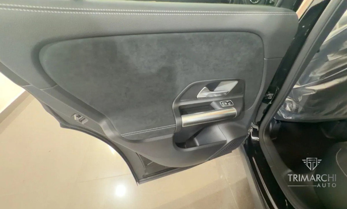 Mercedes-Benz GLA SUV 200 d Edition AMG Line auto (8)