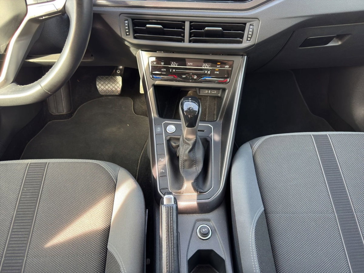 Volkswagen Polo 1.0 tsi Style 95cv dsg (16)