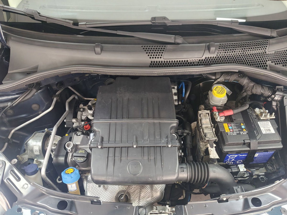 Fiat 500 1.2 Lounge (14)