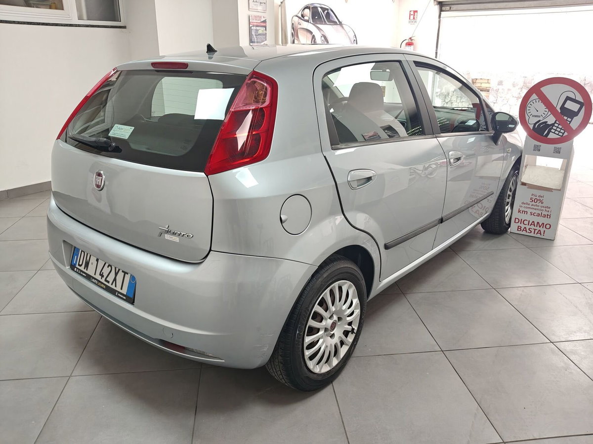 Fiat Grande Punto 1.3 MJT 90 CV 5 porte Dynamic (7)