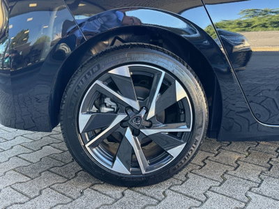 Peugeot 308 1.2 hybrid Allure 145cv e-dcs 6 (10)