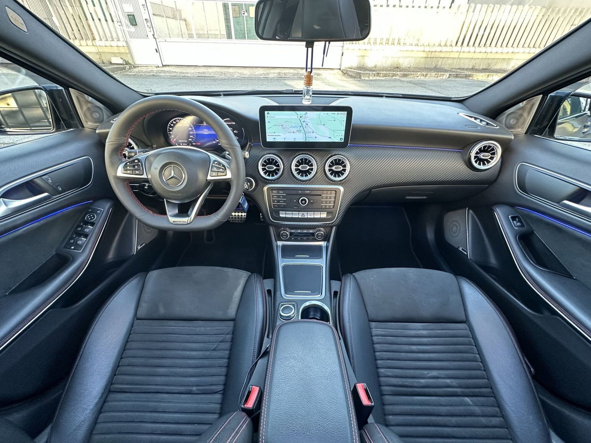 Mercedes-Benz Classe A 200 d Automatic 4Matic Premium (10)