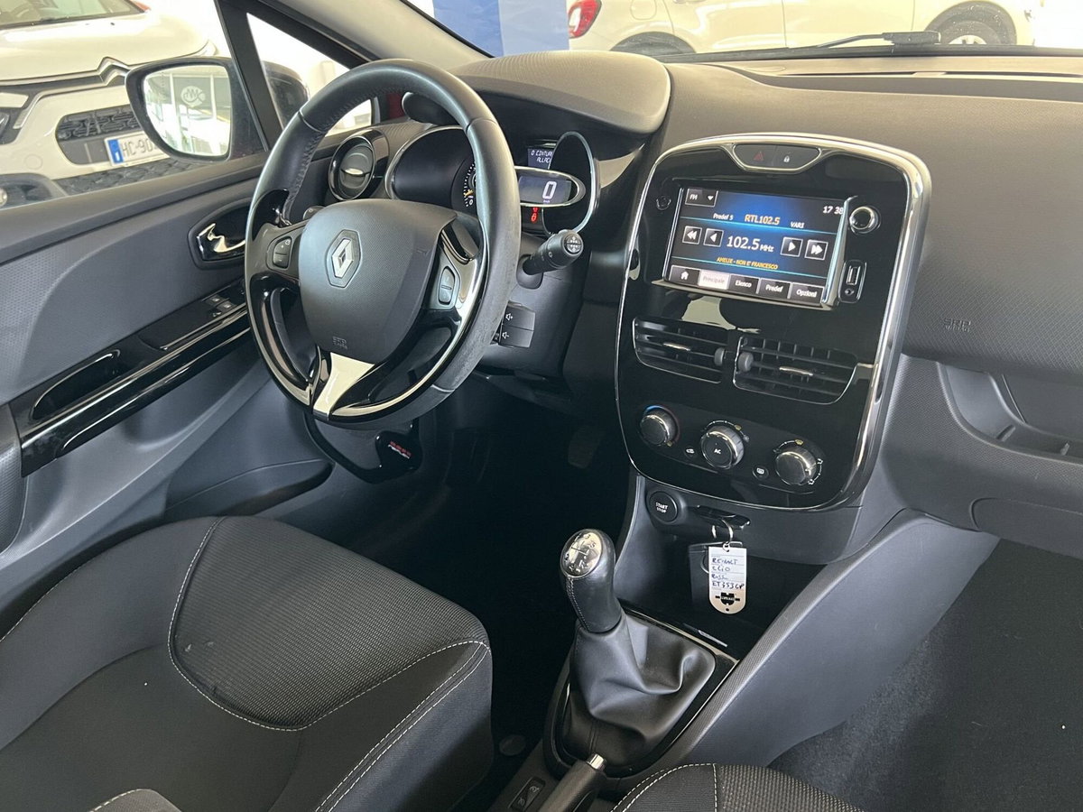 Renault Clio 1.2 75CV GPL 5 porte Live (12)