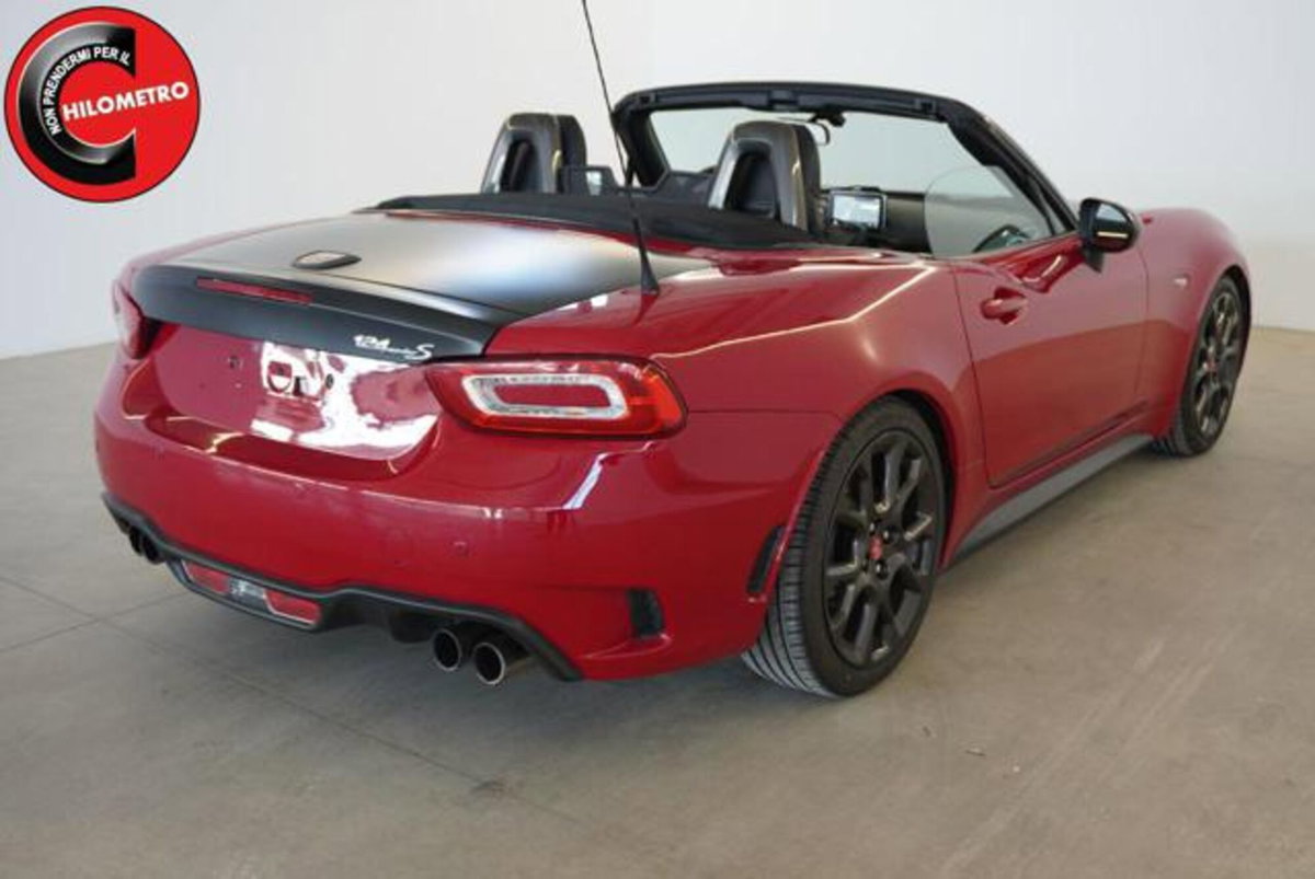Abarth 124 Spider 1.4 Turbo MultiAir AT 170 CV (4)