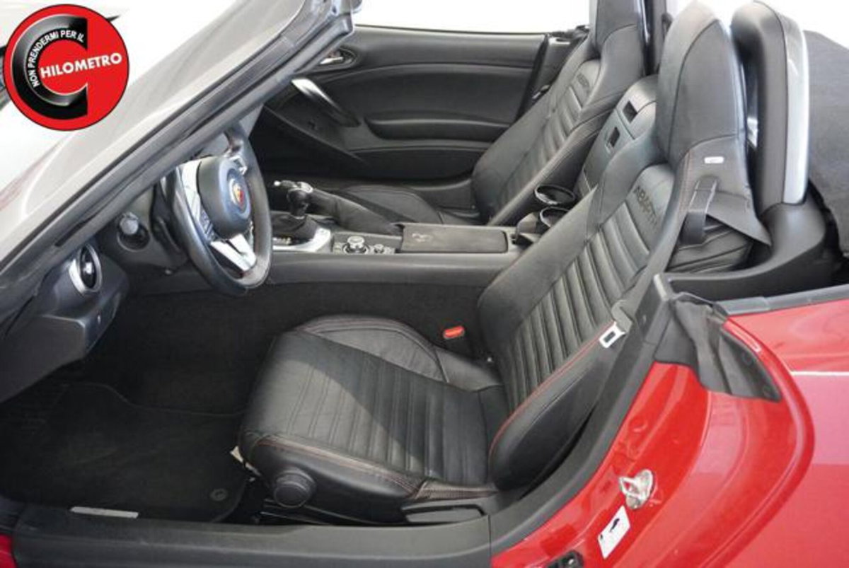 Abarth 124 Spider 1.4 Turbo MultiAir AT 170 CV (8)