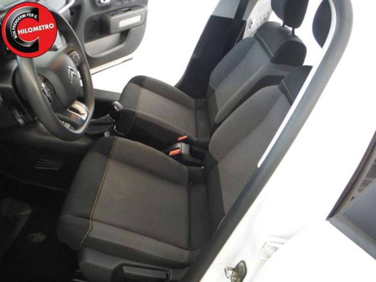 Citroen C3 BlueHDi 100 S&S Van Feel (4)