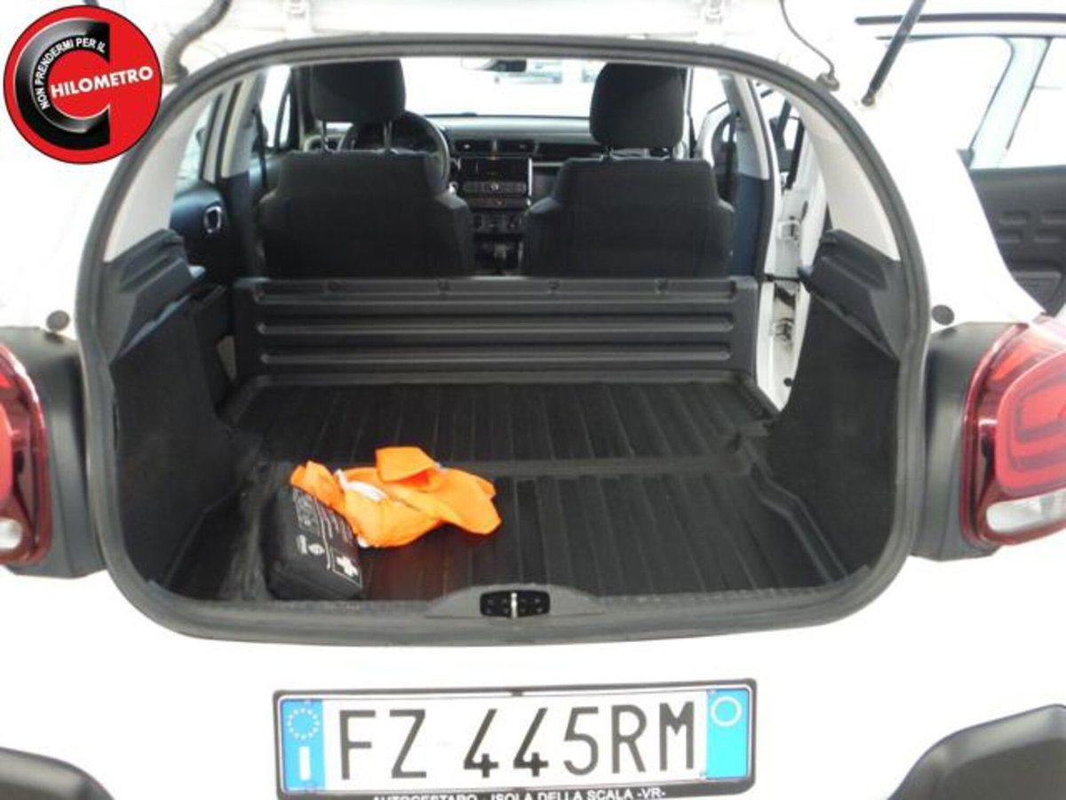 Citroen C3 BlueHDi 100 S&S Van Feel (6)