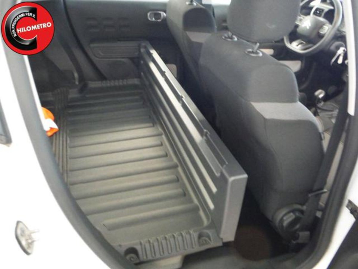 Citroen C3 BlueHDi 100 S&S Van Feel (7)