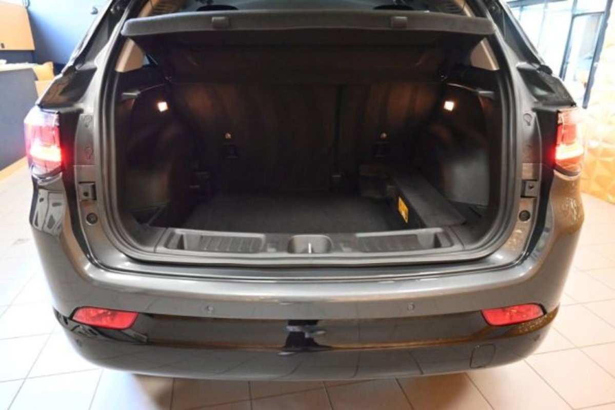 Jeep Compass 1.3 T4 190CV PHEV AT6 4xe Night Eagle (20)