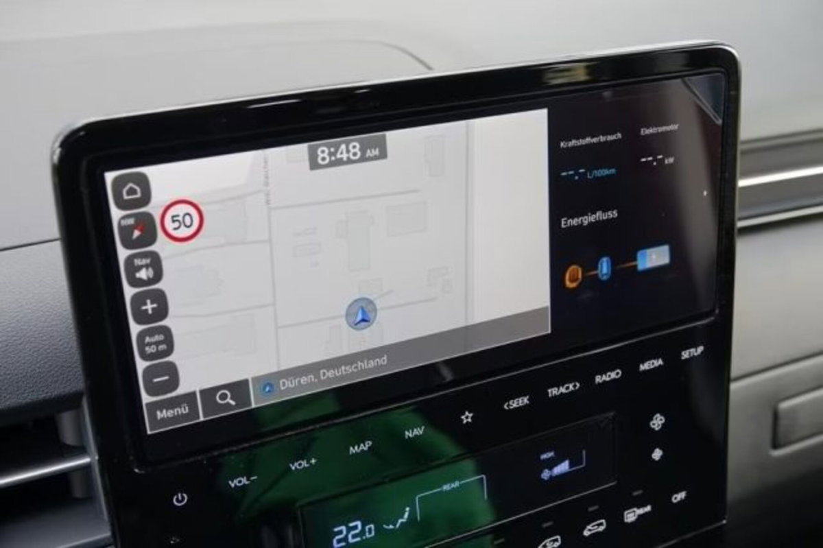 Hyundai Staria 1.6 hev 2wd auto (13)