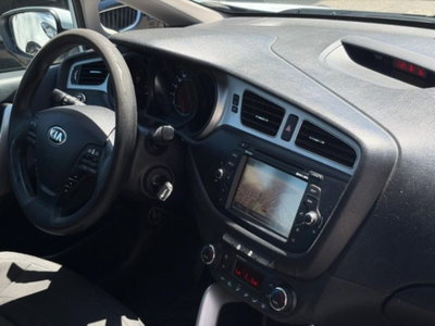 Kia cee'd Sport Wagon 1.6 CRDi 110 CV SW Class (13)