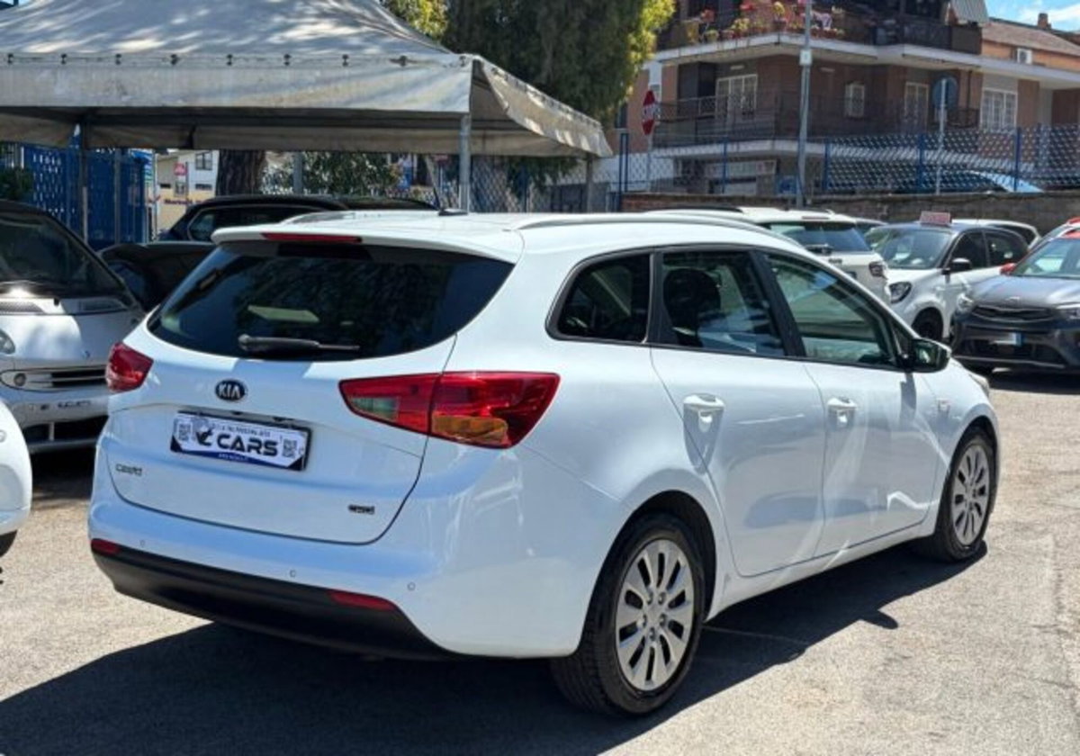 Kia cee'd Sport Wagon 1.6 CRDi 110 CV SW Class (4)