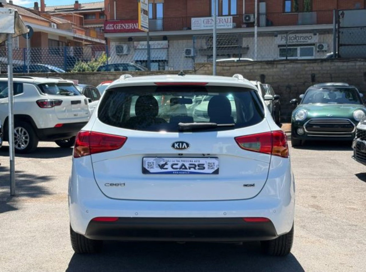 Kia cee'd Sport Wagon 1.6 CRDi 110 CV SW Class (5)