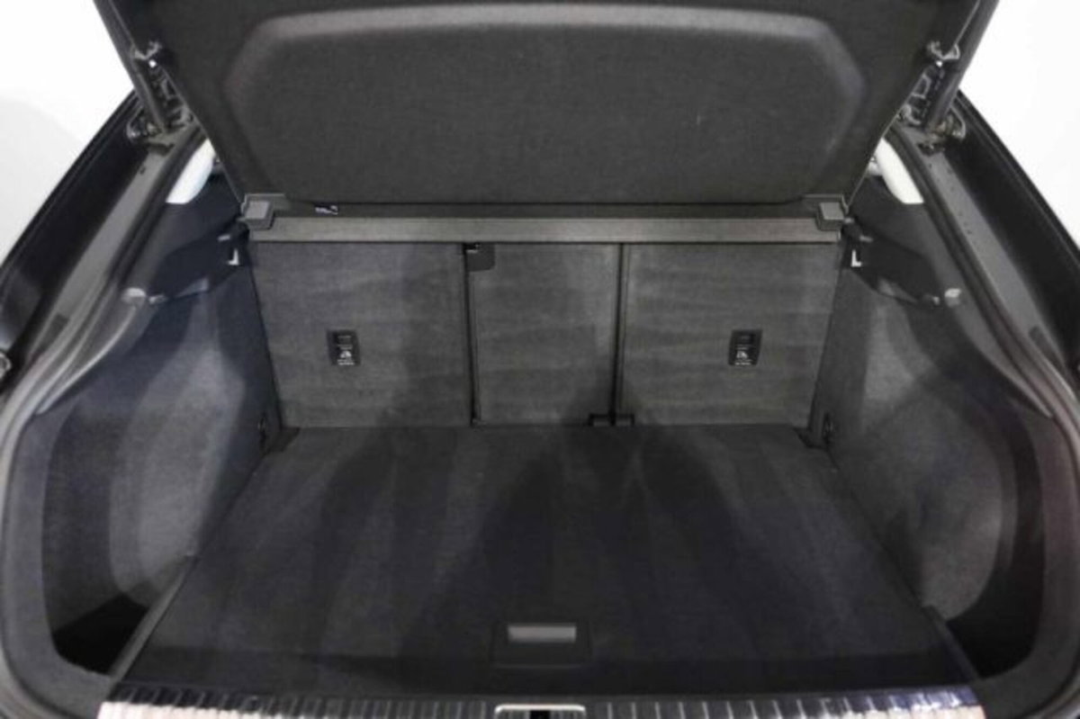 Audi Q3 Sportback 35 TDI quattro S tronic S line edition (4)