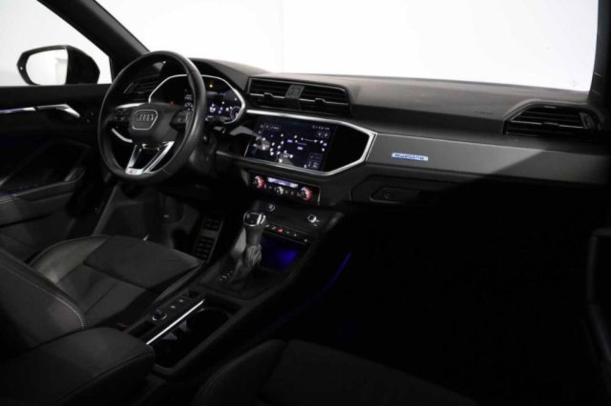 Audi Q3 Sportback 40 TDI quattro S tronic S line edition (12)