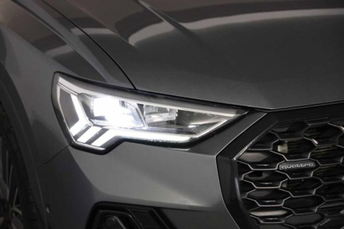 Audi Q3 Sportback 40 TDI quattro S tronic S line edition (4)
