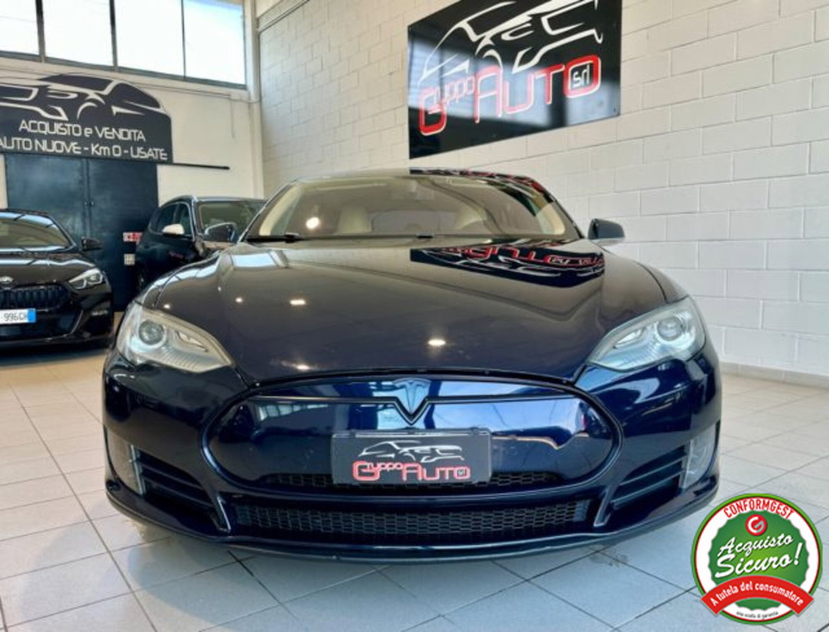 Tesla Model S Model S 85kWh Dual Motor (2)