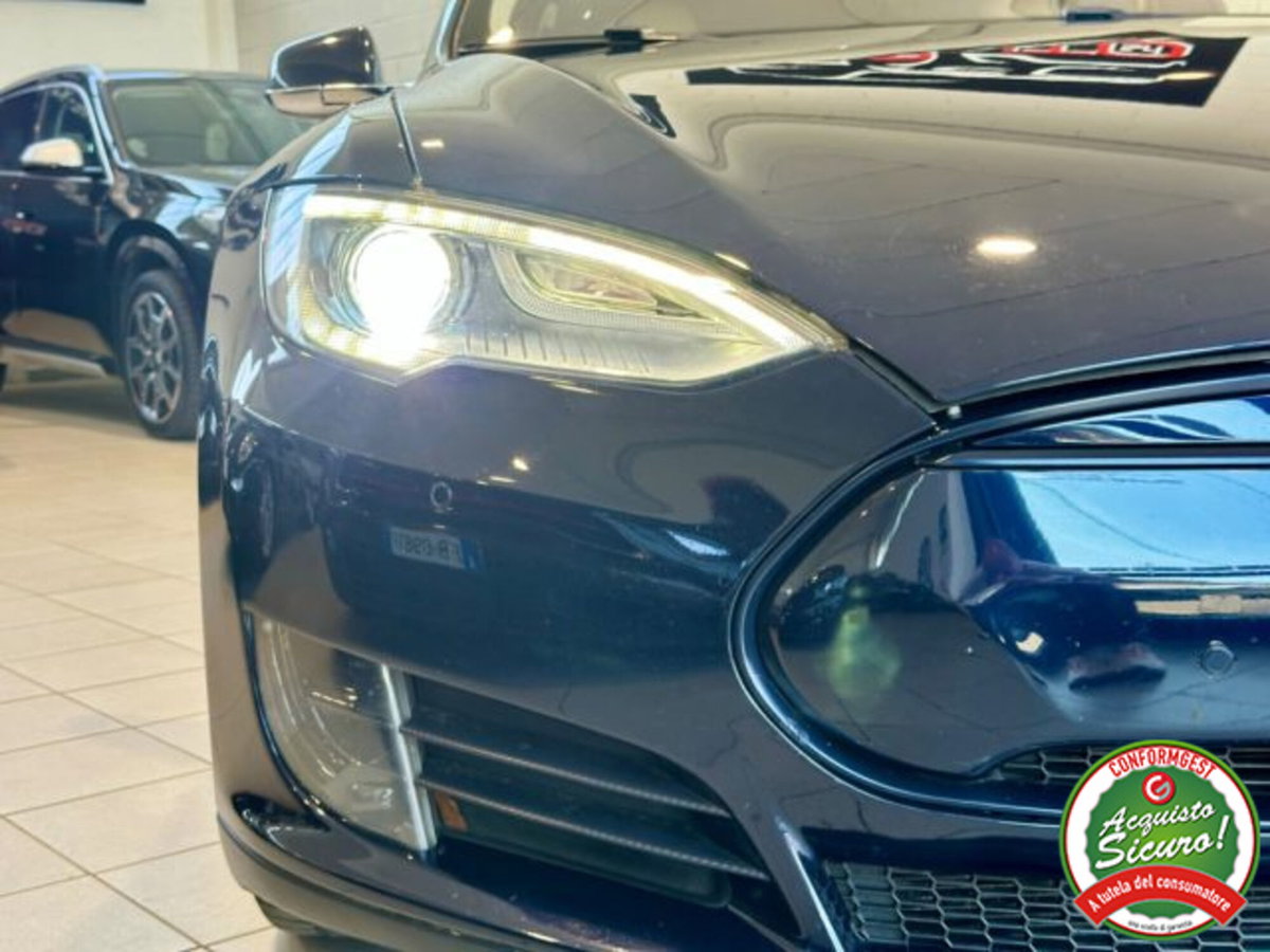 Tesla Model S Model S 85kWh Dual Motor (7)