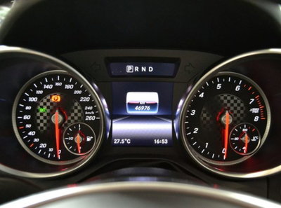 Mercedes-Benz SLC 180 AMG line (10)