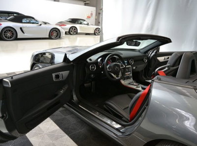Mercedes-Benz SLC 180 AMG line (2)