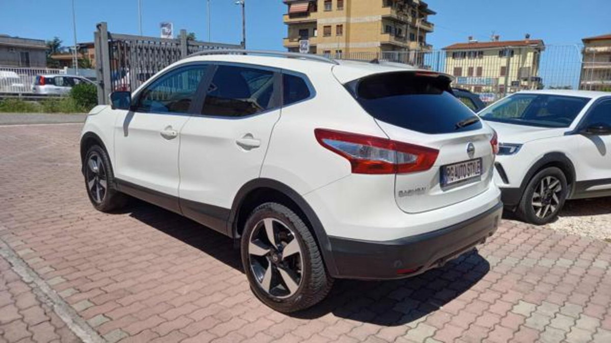Nissan Qashqai 1.5 dCi 360 (14)