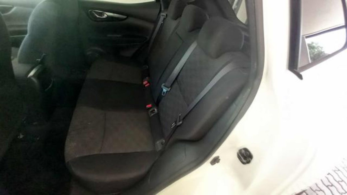 Nissan Qashqai 1.5 dCi 360 (9)